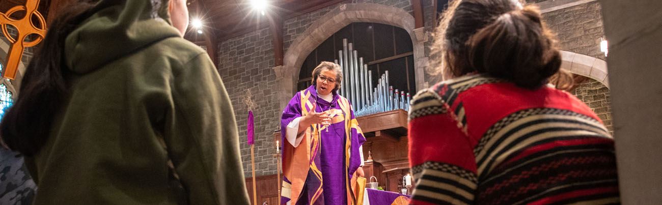 Bishop Carlye Hughes talking to the children at her March 10, 2019 visitation to Church of the Redeemer in Morristown.