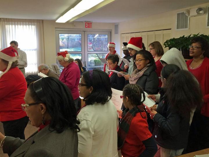 Members of Christ Church in Bloomfield/Glen Ridge caroling