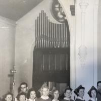 Christ Church, Hackensack's pipe organ and choir, around 1965.