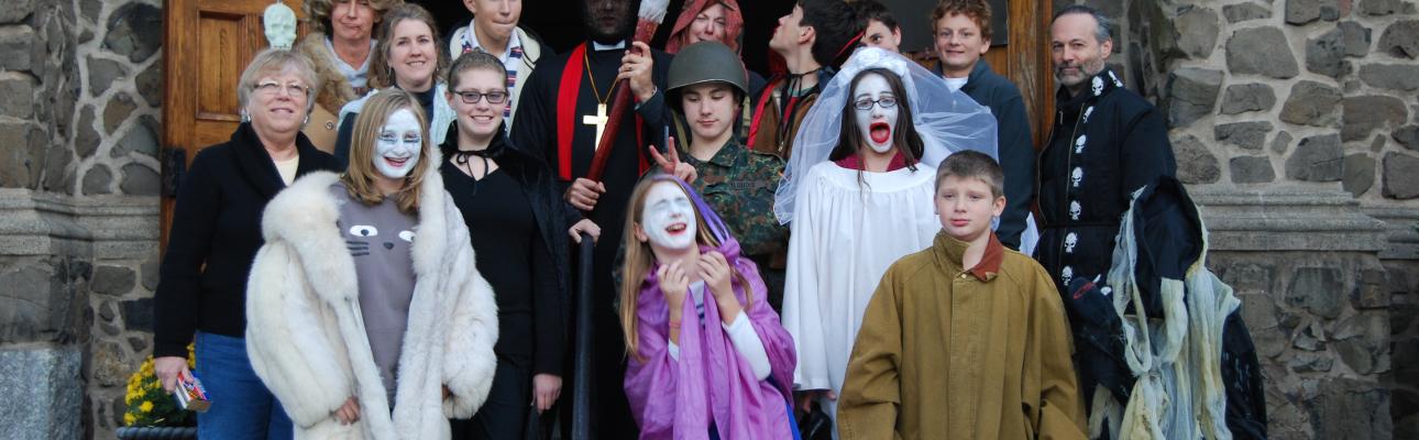 St. James' Youth Group Ghost Tour. GINNY SAYLOR PHOTO